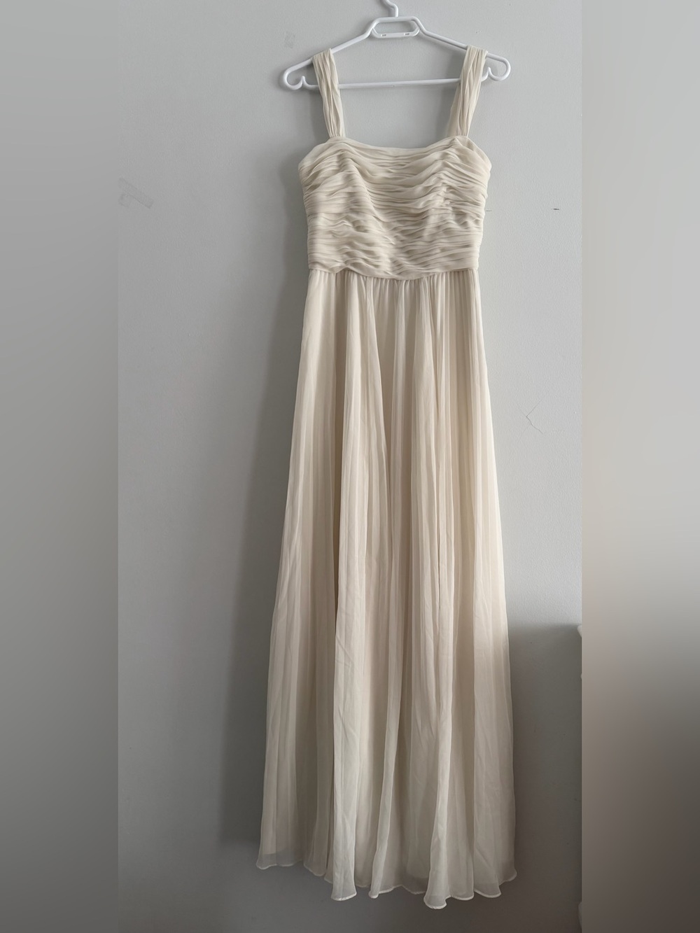 Lauren Ralph Lauren Elegant Cream Chiffon Maxi Dress